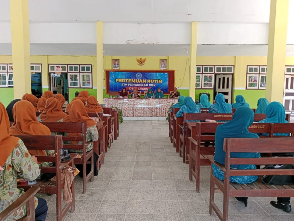 PERTEMUAN RUTIN PKK DESA CAKRU TH.2024